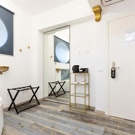 Il Monastero Collection