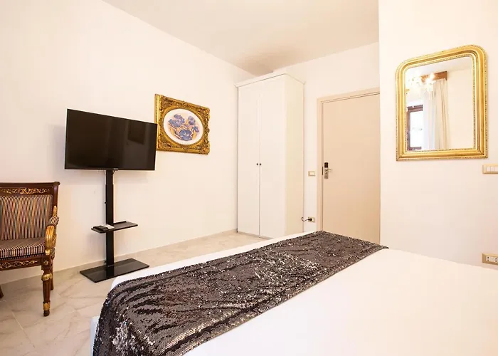 Il Monastero Collection